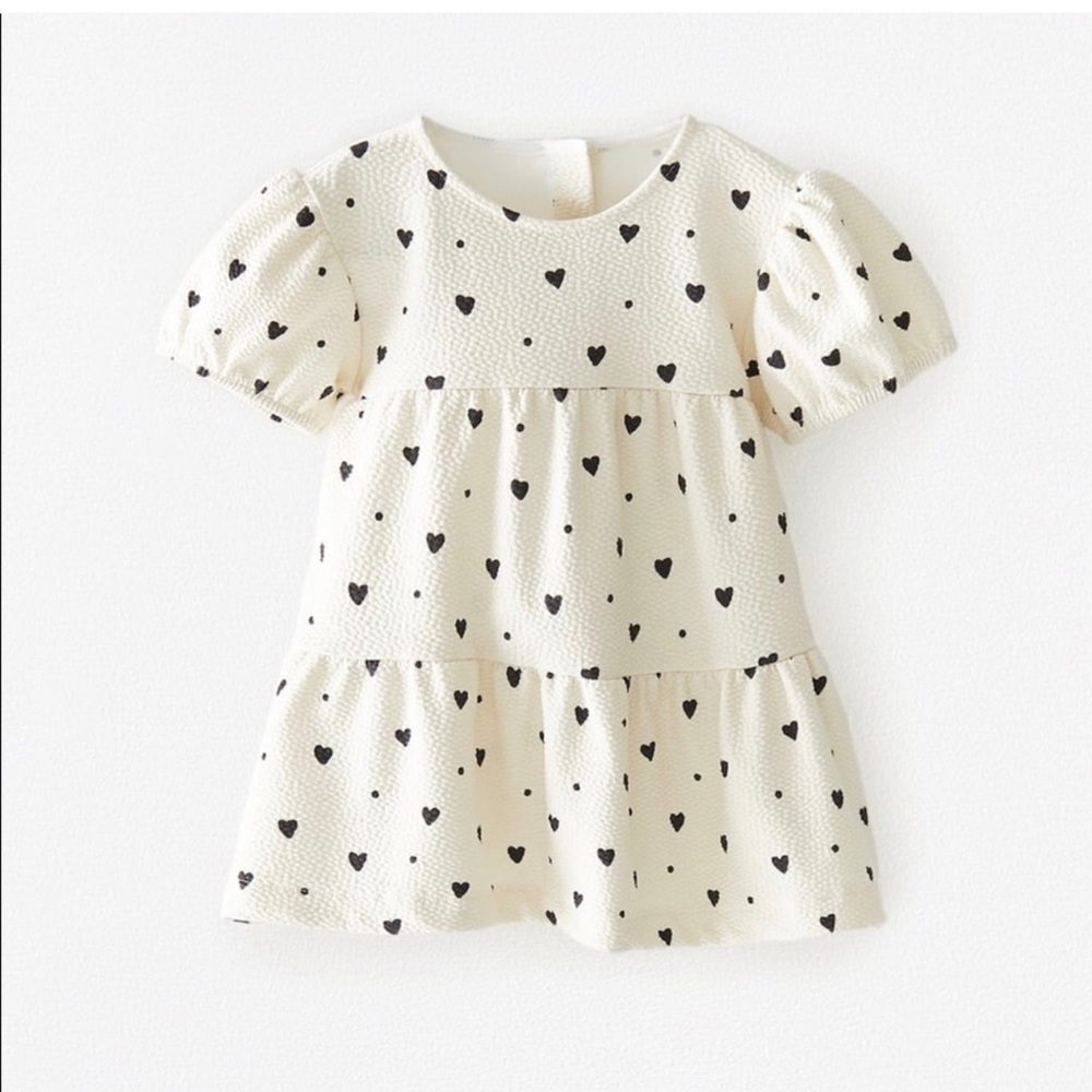 Zara NWOT baby 9-12m hearts print dress